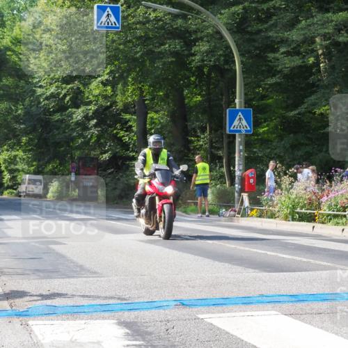08.09.2024 - Stadtparktriathlon Zöllner http://msf.ph/oto/7002175 08.09.2024 11:13:33 Radfahren  meine-sportfotos.de