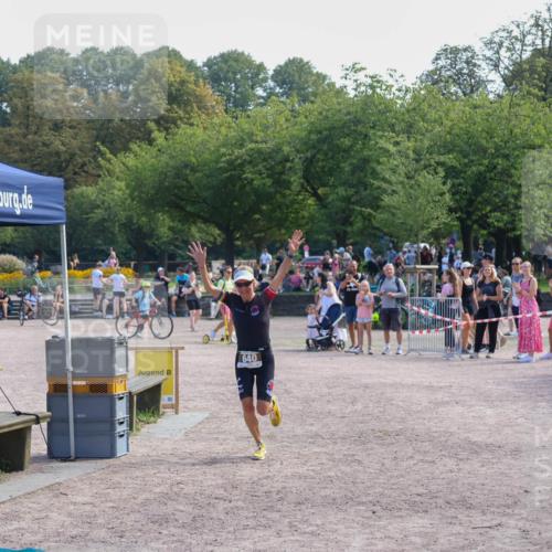 08.09.2024 - Stadtparktriathlon Luisa Fischer http://msf.ph/oto/7002180 08.09.2024 12:21:50 Ziel 640 meine-sportfotos.de