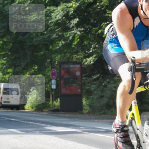 08.09.2024 - Stadtparktriathlon Zöllner http://msf.ph/oto/7002248 08.09.2024 11:13:50 Radfahren 551, 558 meine-sportfotos.de