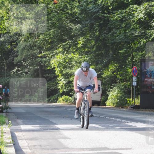 08.09.2024 - Stadtparktriathlon Zöllner http://msf.ph/oto/7002438 08.09.2024 11:16:33 Radfahren 497, 537, 562 meine-sportfotos.de