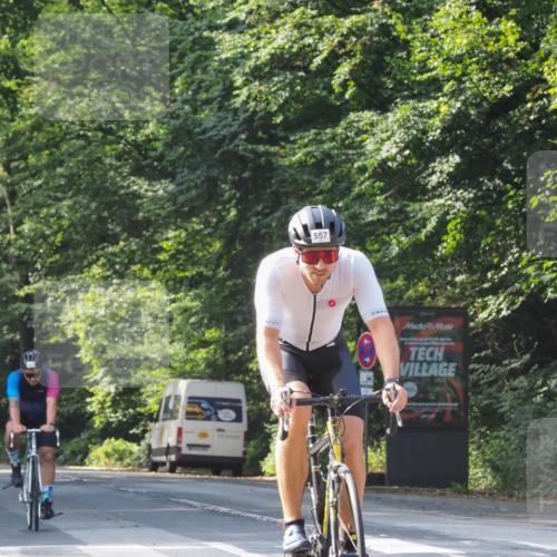 08.09.2024 - Stadtparktriathlon Zöllner http://msf.ph/oto/7002457 08.09.2024 11:16:47 Radfahren 401, 469, 557, 593 meine-sportfotos.de