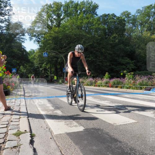 08.09.2024 - Stadtparktriathlon Zöllner http://msf.ph/oto/7002508 08.09.2024 11:17:34 Radfahren 465, 515 meine-sportfotos.de