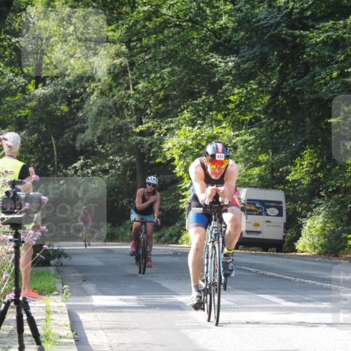 08.09.2024 - Stadtparktriathlon Zöllner http://msf.ph/oto/7002776 08.09.2024 11:19:03 Radfahren 492, 602, 640, 642 meine-sportfotos.de