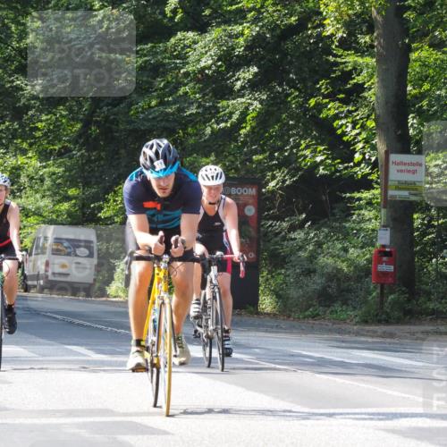 08.09.2024 - Stadtparktriathlon Zöllner http://msf.ph/oto/7002900 08.09.2024 11:20:05 Radfahren 456, 511, 512, 584, 586, 618, 660 meine-sportfotos.de
