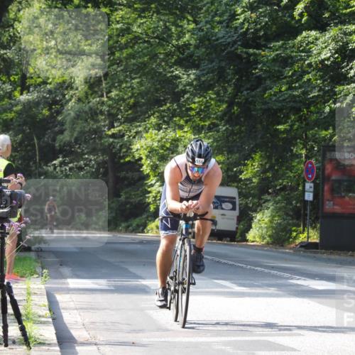 08.09.2024 - Stadtparktriathlon Zöllner http://msf.ph/oto/7003023 08.09.2024 11:20:34 Radfahren 549, 558 meine-sportfotos.de
