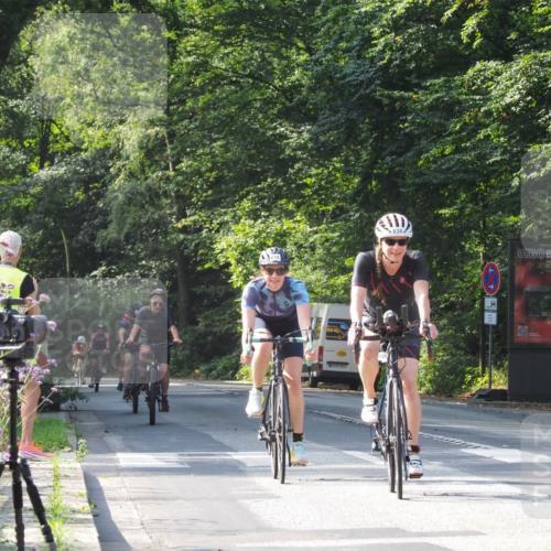 08.09.2024 - Stadtparktriathlon Zöllner http://msf.ph/oto/7003087 08.09.2024 11:21:03 Radfahren 533, 570, 612, 613, 616, 638, 649, 661 meine-sportfotos.de