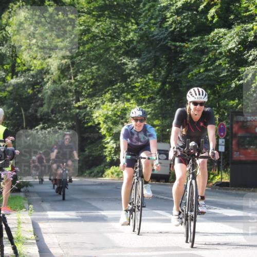08.09.2024 - Stadtparktriathlon Zöllner http://msf.ph/oto/7003104 08.09.2024 11:21:04 Radfahren 533, 570, 610, 613, 616, 638, 649, 661 meine-sportfotos.de