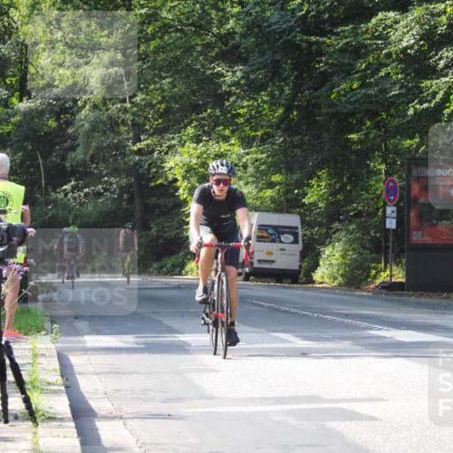 08.09.2024 - Stadtparktriathlon Zöllner http://msf.ph/oto/7003220 08.09.2024 11:21:19 Radfahren 494, 563, 596, 620 meine-sportfotos.de