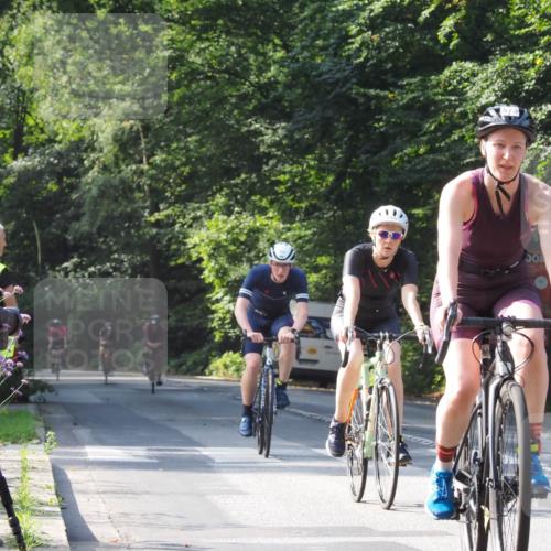 08.09.2024 - Stadtparktriathlon Zöllner http://msf.ph/oto/7003327 08.09.2024 11:21:45 Radfahren 472, 506, 543, 573, 606, 653 meine-sportfotos.de