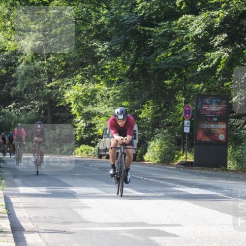 08.09.2024 - Stadtparktriathlon Zöllner http://msf.ph/oto/7003349 08.09.2024 11:21:49 Radfahren 472, 506, 543, 573, 587, 626, 653, 821 meine-sportfotos.de