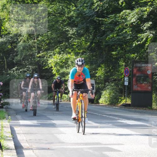 08.09.2024 - Stadtparktriathlon Zöllner http://msf.ph/oto/7003381 08.09.2024 11:21:58 Radfahren 501, 547, 587, 590, 621, 626, 821 meine-sportfotos.de