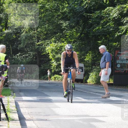 08.09.2024 - Stadtparktriathlon Zöllner http://msf.ph/oto/7003453 08.09.2024 11:22:05 Radfahren 501, 547, 590, 621, 645 meine-sportfotos.de
