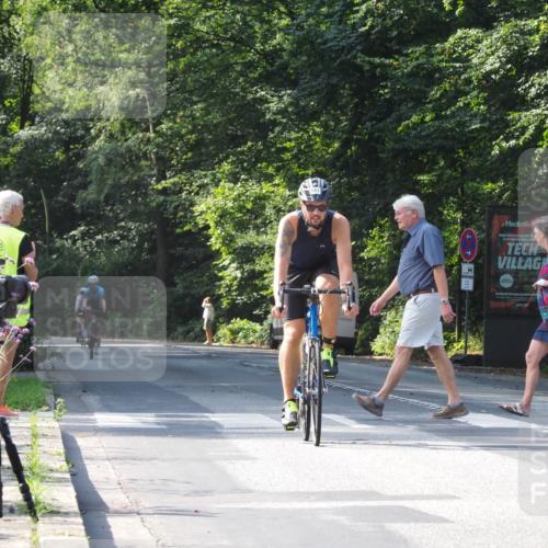 08.09.2024 - Stadtparktriathlon Zöllner http://msf.ph/oto/7003460 08.09.2024 11:22:05 Radfahren 501, 547, 590, 621, 645 meine-sportfotos.de