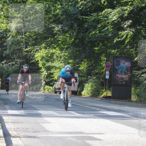 08.09.2024 - Stadtparktriathlon Zöllner http://msf.ph/oto/7003527 08.09.2024 11:22:22 Radfahren 535, 550, 627 meine-sportfotos.de