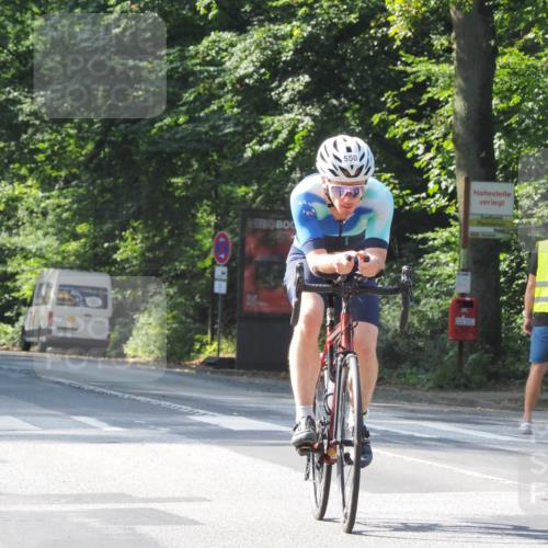 08.09.2024 - Stadtparktriathlon Zöllner http://msf.ph/oto/7003601 08.09.2024 11:22:29 Radfahren 493, 541, 550, 588, 627, 639 meine-sportfotos.de