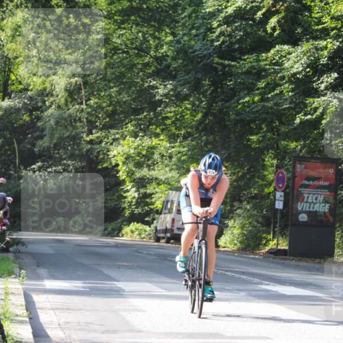 08.09.2024 - Stadtparktriathlon Zöllner http://msf.ph/oto/7003754 08.09.2024 11:22:59 Radfahren 574 meine-sportfotos.de