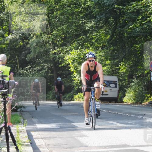 08.09.2024 - Stadtparktriathlon Zöllner http://msf.ph/oto/7003993 08.09.2024 11:24:49 Radfahren 465, 484, 513, 546, 593, 614, 655 meine-sportfotos.de
