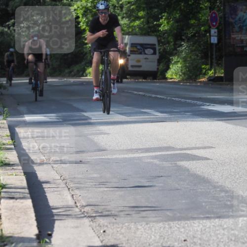 08.09.2024 - Stadtparktriathlon Zöllner http://msf.ph/oto/7004235 08.09.2024 11:25:33 Radfahren 475, 483, 598, 625, 657, 658 meine-sportfotos.de