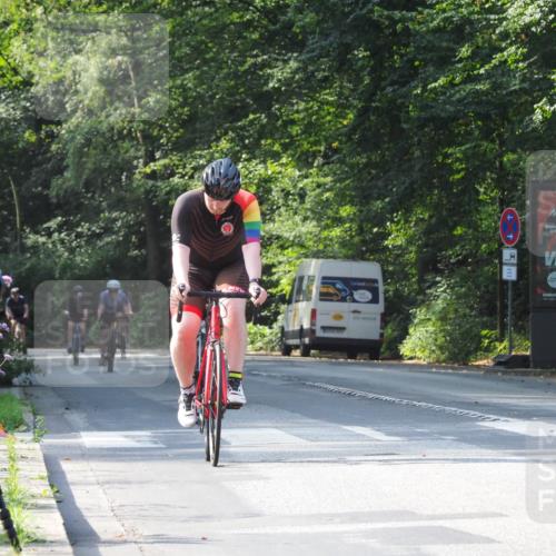 08.09.2024 - Stadtparktriathlon Zöllner http://msf.ph/oto/7004479 08.09.2024 11:26:14 Radfahren 490, 539, 571, 592, 624, 640, 642 meine-sportfotos.de
