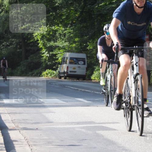 08.09.2024 - Stadtparktriathlon Zöllner http://msf.ph/oto/7004569 08.09.2024 11:26:26 Radfahren 464, 478, 568, 624, 640, 641 meine-sportfotos.de