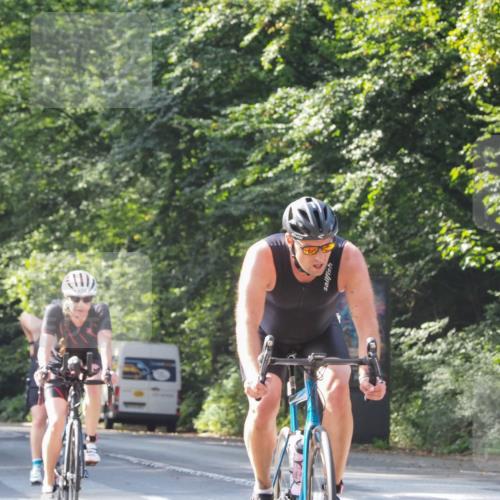 08.09.2024 - Stadtparktriathlon Zöllner http://msf.ph/oto/7004673 08.09.2024 11:28:21 Radfahren 533, 612, 638, 661 meine-sportfotos.de