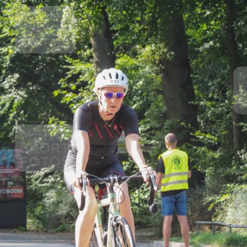 08.09.2024 - Stadtparktriathlon Zöllner http://msf.ph/oto/7004862 08.09.2024 11:29:43 Radfahren 587, 610, 653 meine-sportfotos.de