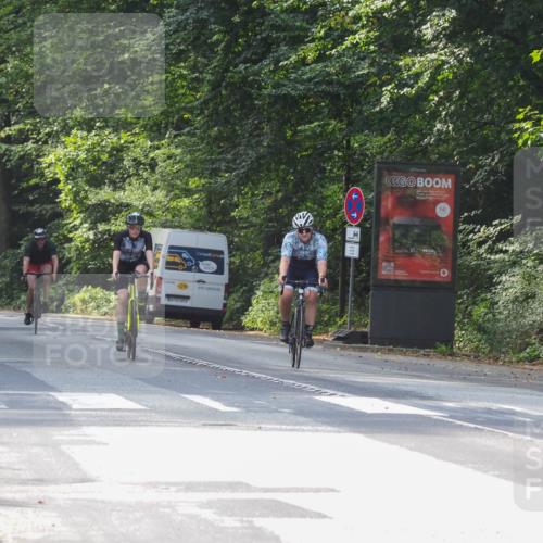08.09.2024 - Stadtparktriathlon Zöllner http://msf.ph/oto/7005023 08.09.2024 11:30:35 Radfahren 487, 524, 531, 541, 588, 606, 621 meine-sportfotos.de