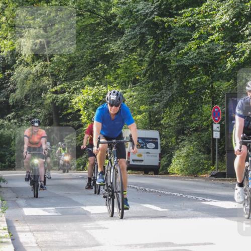 08.09.2024 - Stadtparktriathlon Zöllner http://msf.ph/oto/7005167 08.09.2024 11:31:39 Radfahren 525, 542, 562, 572, 639 meine-sportfotos.de