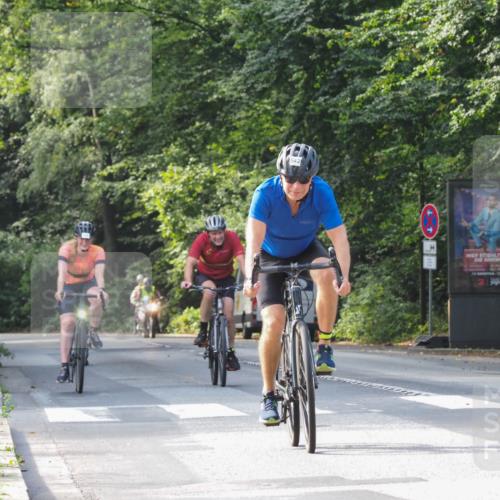 08.09.2024 - Stadtparktriathlon Zöllner http://msf.ph/oto/7005172 08.09.2024 11:31:39 Radfahren 525, 542, 562, 572, 639 meine-sportfotos.de