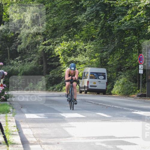 08.09.2024 - Stadtparktriathlon Zöllner http://msf.ph/oto/7005279 08.09.2024 11:32:08 Radfahren 655, 662 meine-sportfotos.de