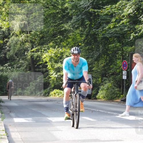 08.09.2024 - Stadtparktriathlon Zöllner http://msf.ph/oto/7005307 08.09.2024 11:32:29 Radfahren 469, 484, 635 meine-sportfotos.de