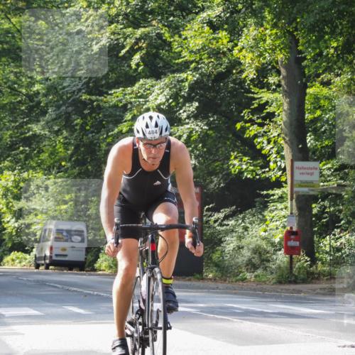 08.09.2024 - Stadtparktriathlon Zöllner http://msf.ph/oto/7005316 08.09.2024 11:32:39 Radfahren 484, 657 meine-sportfotos.de