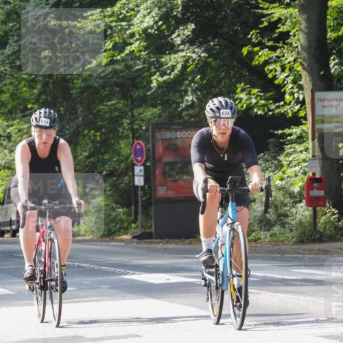 08.09.2024 - Stadtparktriathlon Zöllner http://msf.ph/oto/7005570 08.09.2024 11:33:51 Radfahren 614, 624 meine-sportfotos.de