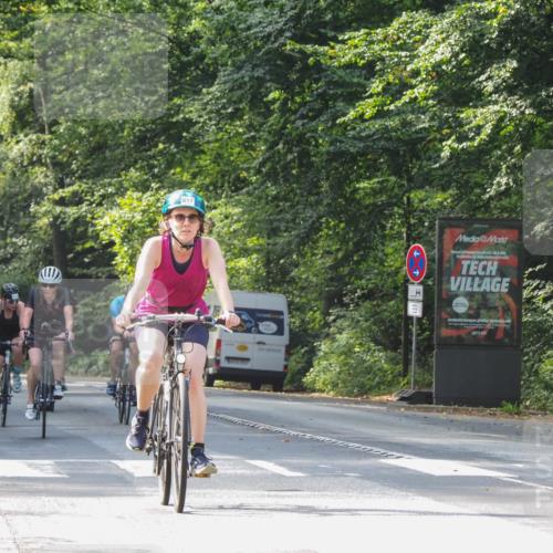 08.09.2024 - Stadtparktriathlon Zöllner http://msf.ph/oto/7005846 08.09.2024 11:35:33 Radfahren 612, 617, 632, 638, 658, 659, 722 meine-sportfotos.de