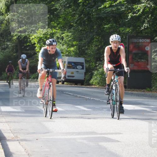 08.09.2024 - Stadtparktriathlon Zöllner http://msf.ph/oto/7005867 08.09.2024 11:35:55 Radfahren 468, 586, 589, 647 meine-sportfotos.de