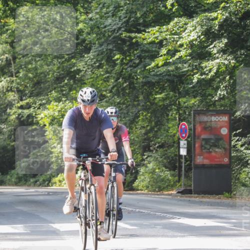 08.09.2024 - Stadtparktriathlon Zöllner http://msf.ph/oto/7005914 08.09.2024 11:36:08 Radfahren 470, 661 meine-sportfotos.de