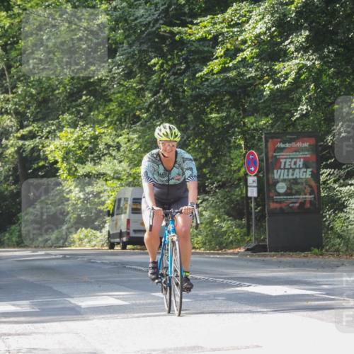 08.09.2024 - Stadtparktriathlon Zöllner http://msf.ph/oto/7006160 08.09.2024 11:37:25 Radfahren 570, 620, 713 meine-sportfotos.de