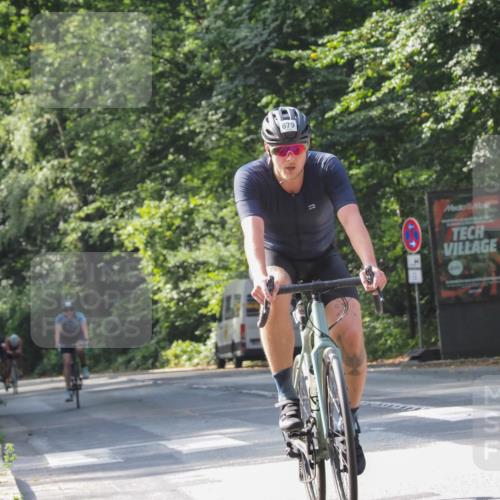 08.09.2024 - Stadtparktriathlon Zöllner http://msf.ph/oto/7006364 08.09.2024 11:37:52 Radfahren 563, 616, 634, 679, 680, 686, 695, 741 meine-sportfotos.de