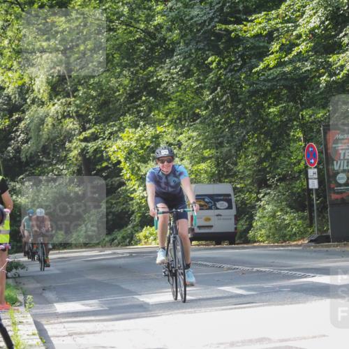 08.09.2024 - Stadtparktriathlon Zöllner http://msf.ph/oto/7006371 08.09.2024 11:37:56 Radfahren 596, 610, 616, 679, 680, 695 meine-sportfotos.de