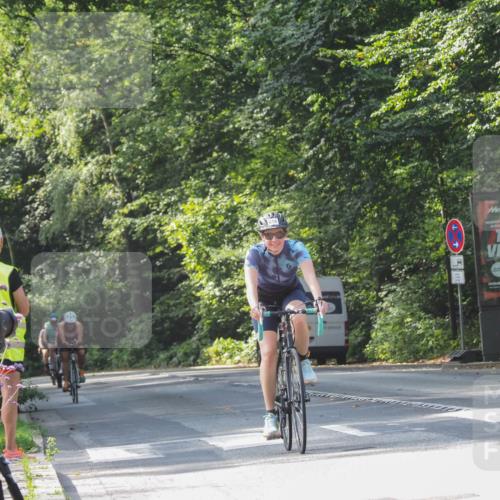 08.09.2024 - Stadtparktriathlon Zöllner http://msf.ph/oto/7006384 08.09.2024 11:37:56 Radfahren 596, 610, 616, 679, 680, 695 meine-sportfotos.de