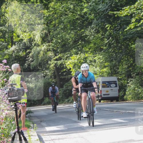 08.09.2024 - Stadtparktriathlon Zöllner http://msf.ph/oto/7006488 08.09.2024 11:38:12 Radfahren 591, 645, 649, 663, 694 meine-sportfotos.de