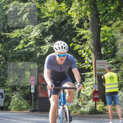 08.09.2024 - Stadtparktriathlon Zöllner http://msf.ph/oto/7006646 08.09.2024 11:38:58 Radfahren 605, 667, 674, 676, 710 meine-sportfotos.de