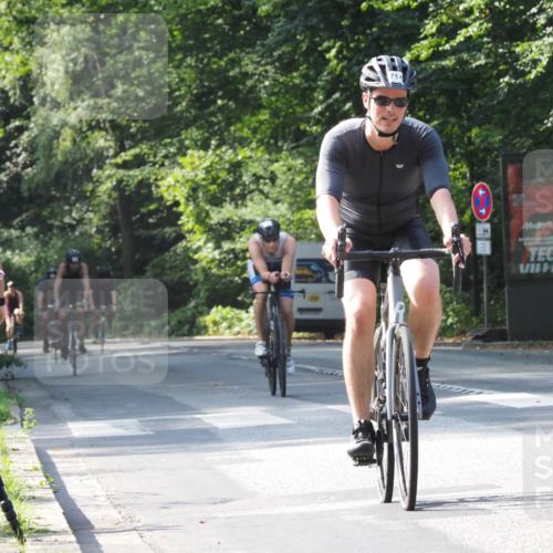 08.09.2024 - Stadtparktriathlon Zöllner http://msf.ph/oto/7006895 08.09.2024 11:40:10 Radfahren 593, 598, 642, 657, 671, 683, 688, 691, 692, 693, 714 meine-sportfotos.de