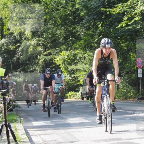08.09.2024 - Stadtparktriathlon Zöllner http://msf.ph/oto/7006912 08.09.2024 11:40:14 Radfahren 571, 573, 671, 683, 684, 688, 691, 692, 693, 697, 708, 714 meine-sportfotos.de
