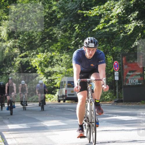 08.09.2024 - Stadtparktriathlon Zöllner http://msf.ph/oto/7006927 08.09.2024 11:40:16 Radfahren 571, 573, 671, 684, 688, 691, 692, 693, 697, 708 meine-sportfotos.de
