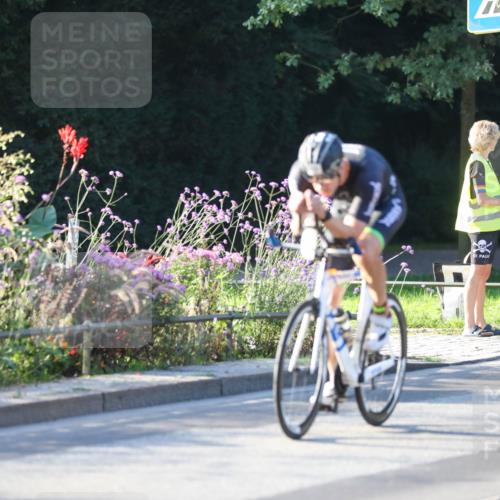 08.09.2024 - Stadtparktriathlon Zöllner http://msf.ph/oto/7007006 08.09.2024 08:49:55 Radfahren 49, 51, 59, 75 meine-sportfotos.de