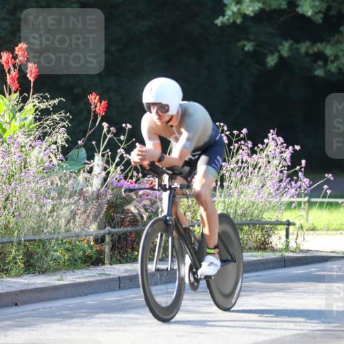 08.09.2024 - Stadtparktriathlon Zöllner http://msf.ph/oto/7007035 08.09.2024 08:49:57 Radfahren 5, 49, 51, 59, 75 meine-sportfotos.de