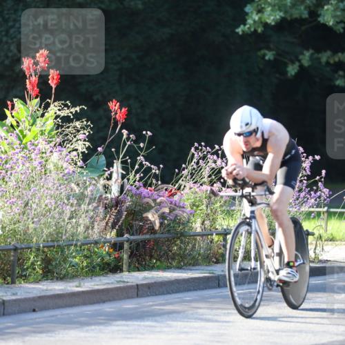 08.09.2024 - Stadtparktriathlon Zöllner http://msf.ph/oto/7007072 08.09.2024 08:50:01 Radfahren 5, 51, 59 meine-sportfotos.de