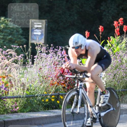 08.09.2024 - Stadtparktriathlon Zöllner http://msf.ph/oto/7007088 08.09.2024 08:50:01 Radfahren 5, 51, 59 meine-sportfotos.de