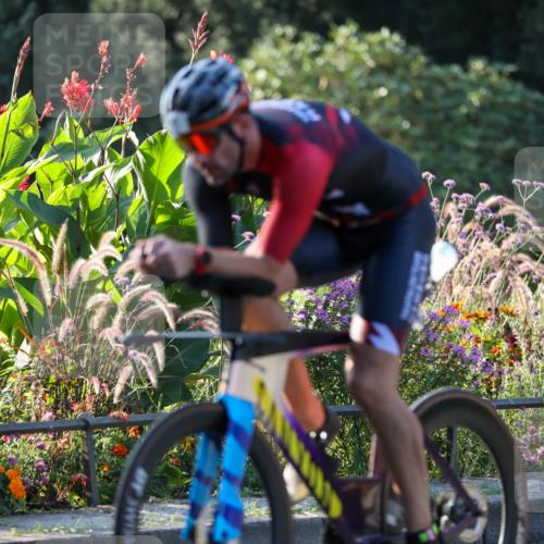 08.09.2024 - Stadtparktriathlon Zöllner http://msf.ph/oto/7007122 08.09.2024 08:50:09 Radfahren 1, 5, 22, 56 meine-sportfotos.de
